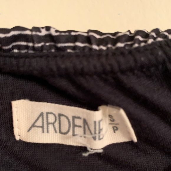 Black and White Geometric Maxi Dress - Picture 3 of 3